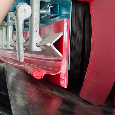 증명된 퀄라이티는 컨베이어 벨트측을 밀봉해서 폴리우레탄 밀봉 스커팅 보드를 특화했습니다